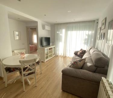 Alcala de Henares Apartment | ALCALA LUXURY piso de 80m con 3 habitaciones 2 baños y terraza