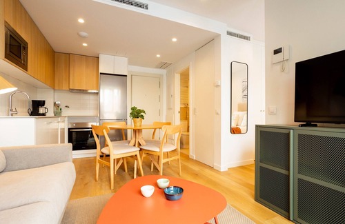 Ciudad Lineal Apartment | Alcala X apartament in Madrid