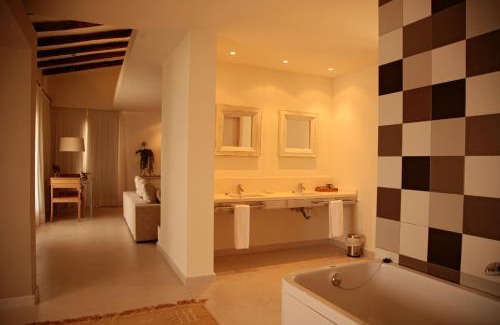 Culla House | Aldea Roqueta Hotel Rural