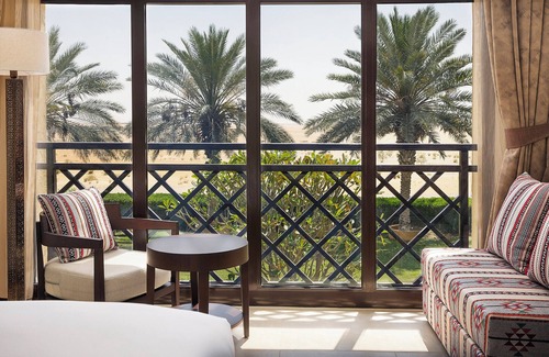 Madinat Zayed Hotel | Aldhafra Resort, Vignette Collection by IHG