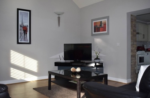 Leixlip Cottage | Alensgrove Cottages No. 07