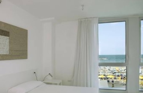 Pesaro Hotel | Alexander Museum Palace Hotel