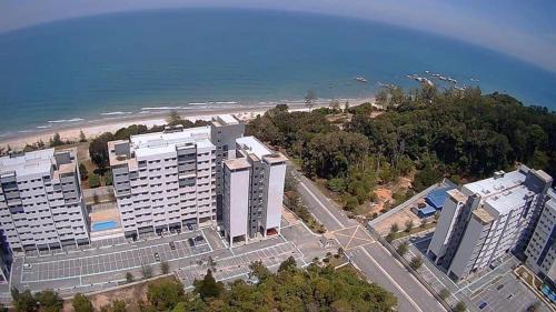 Pelindung Apartment | Alfaruqi Homestay Seaview 8