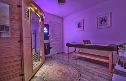 Maintenon Apartment | Alice aux pays des merveilles