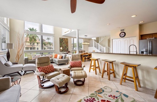 Kailua-Kona House | Alii Cove C-4 Beautiful Beachy Townhome on Alii Drive