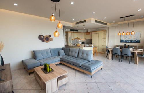 Kokinos Pirgos Apartment | Alkioni Suite with harbor view