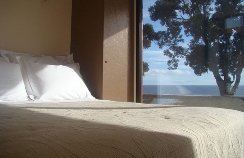 Porto Judeu Bed & Breakfast | ALLuar Lodge