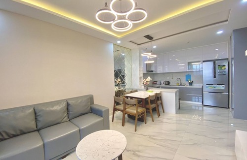 District 7 Apartment | Alm's 2 BedRoom Apartment at Sunrise City District 7