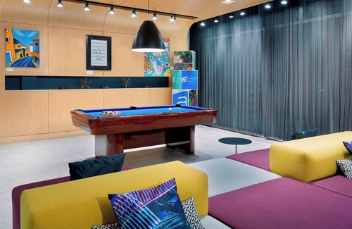 Northside Hotel | Aloft Jacksonville Airport