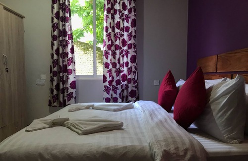 Rasdhoo House | Aloha Rasdhoo, located 5 minutes walk away from the private beach.