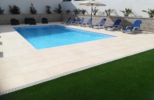 Alcobaca House | Alojamentos Campo & Mar - Vivenda Golden House