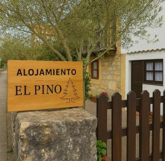 Cobreces Hostel | Alojamiento El Pino