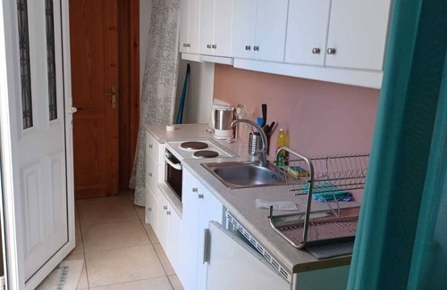 Votsi Apartment | Aloniro - Studio 4
