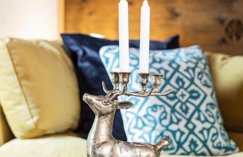 Bad Ischl House | Alpin-Chalet in Alleinlage in Bad Ischl - Wald, Kamin, Sauna & Badeplatz