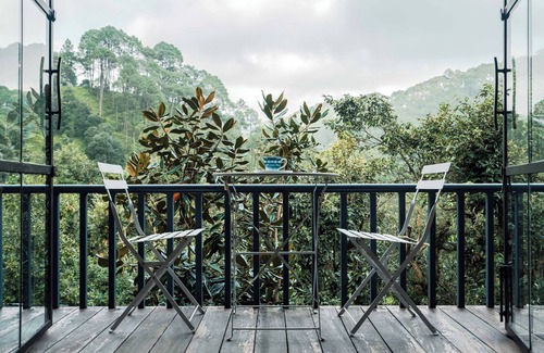 Bhimtal Villa | Alpine Villa By Ebony Stays – Luxury 3 BHK Villa in Bhimtal