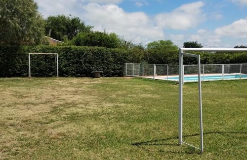 Bialet Masse House | Alquiler temporal casa Bialet Masse con pileta, cancha de fútbol, mesa de pool y ping pong