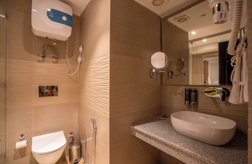 Bhagsu Nag Hotel | Alt Life Luxe Himalayan Crown Mcelodganj