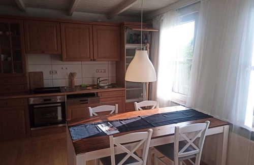 Ihlienworth Apartment | Altes Pastorenhaus (2) - Relax in style and peace in the countryside