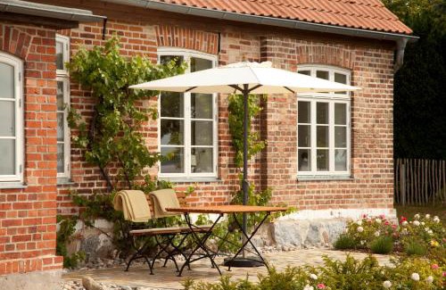 Neuendorf Apartment | Altes Schulhaus Ferienwohnung Lehrerstube