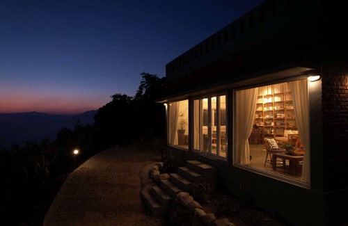 Vijraula Villa | amã Stays & Trails Godhuli Bhimal, Naukuchiatal