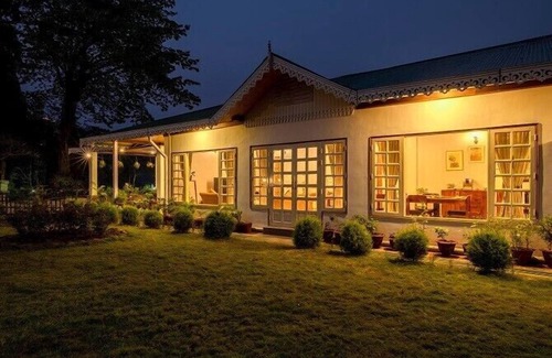 Kurseong Villa | Amã Stays & Trails Makaibari Bungalow, Darjeeling