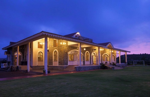 Kune N.m. Villa | Amã Stays & Trails Patu's Haven, Lonavala