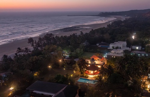 Kashid Villa | Amã Stays & Trails Skyfall, Kashid