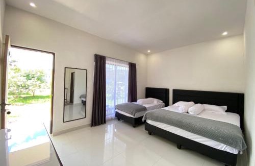 Tentena House | Amadeo Guest House