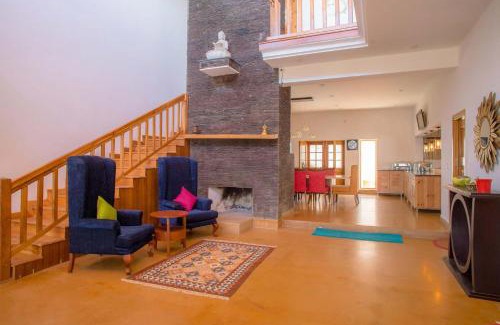 Tehri Range House | Amala by VEO - Part of StayVista