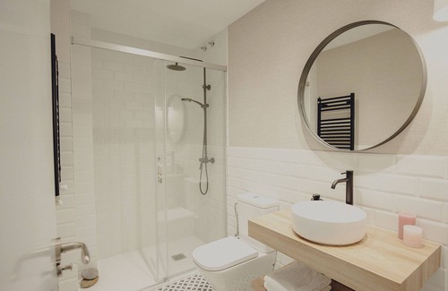 Traslavina Hotel | Amalurra Ecohotel & Retreat Center