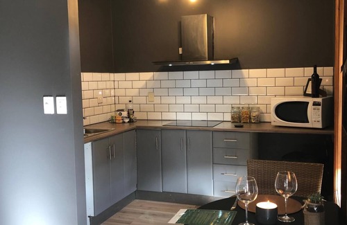 Tatachilla Bed & Breakfast | Amande Bed and Breakfast