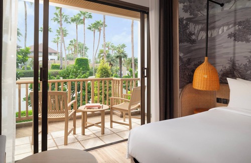 Ban Bang Saen Hotel | Amari Bangsaen (Formerly The Tide Resort Bangsaen)