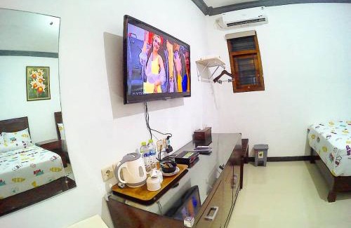 Pacitan House | Amaryllis Guesthouse Syariah