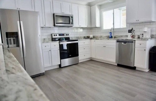 Long Bay Estates Cottage | Amazing Beach House Duplex w/Private Pool & Nearby Beach