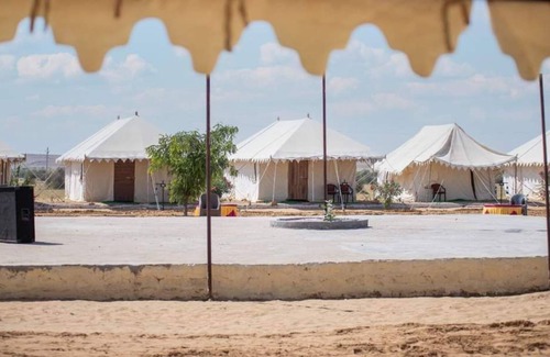 Jaisalmer RV Rental | Amazing desert camp