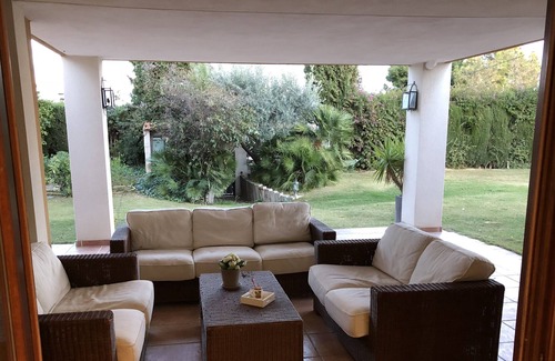 San Vicente del Raspeig Ski Chalet | AMAZING CHALET IN ALICANTE