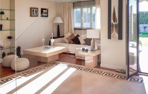 Arroyomolinos House | Amazing Home In Arroyomolinos With Wifi