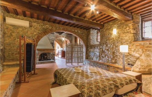 Pieve a Elici House | Amazing Home In Pieve A Elici -Lu-