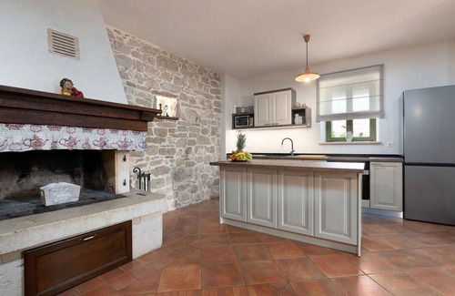 Dracevac House | Amazing home in Porec