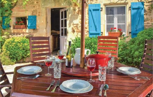 Suaux House | Amazing Home In Suaux