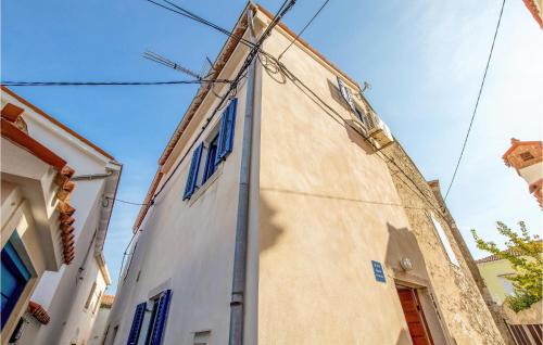 Susak House | Amazing Home In Susak