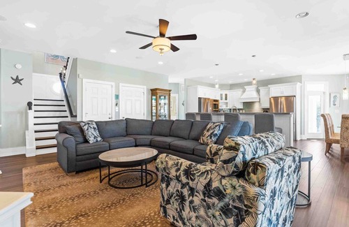 Ocean Isle Beach House | Amazing Lux Home for Family Vacations/Weddings/Golf Trips/Corporate Groups