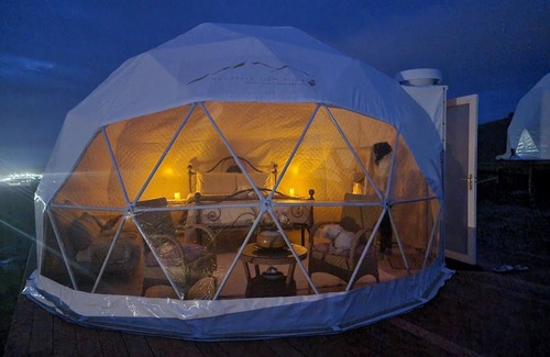 Blenheim Villa | Amazing Mountainview Luxury Villa and Glamping