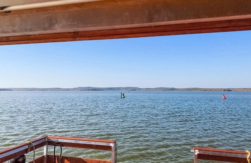 Neuruppin Boat Rental | Amazing ship in Neuruppin with WiFi