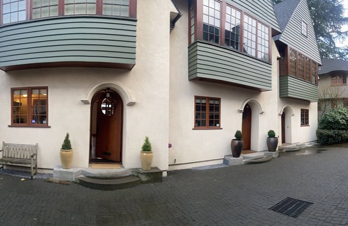 Kings Heights House | Amazing view, high end home, gourmet kitchen, near 23rd, Pearl , Washington Park