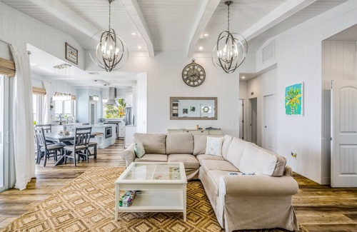 Cutthroat Harbor Estates House | Amazing waterfront home with private beach, dock, pool, WiFi & outdoor kitchen