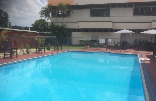 Park Avenue Hotel | Ambassador Motel