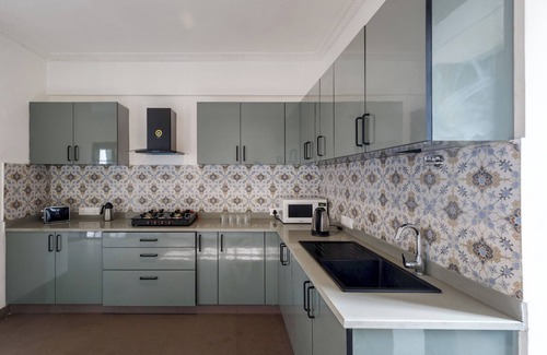 D Costa Layout Apartment | Amber Apartment 103 by Stayjade