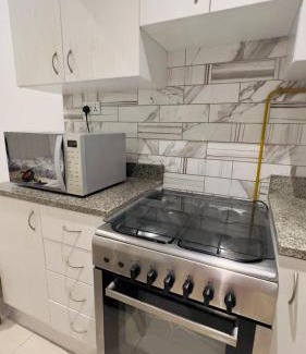 Dubai Investment Park House | Amiqa Homes DIP 1