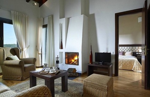 Ampelakia Hotel | Ampelos Hotel